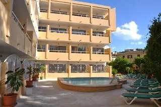 Estudios Montenova Palma de Mallorca Hotel